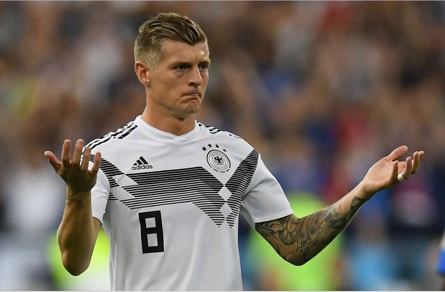 Ngôi sao Toni Kroos bất ngờ tính chuyện chia tay tuyển Đức