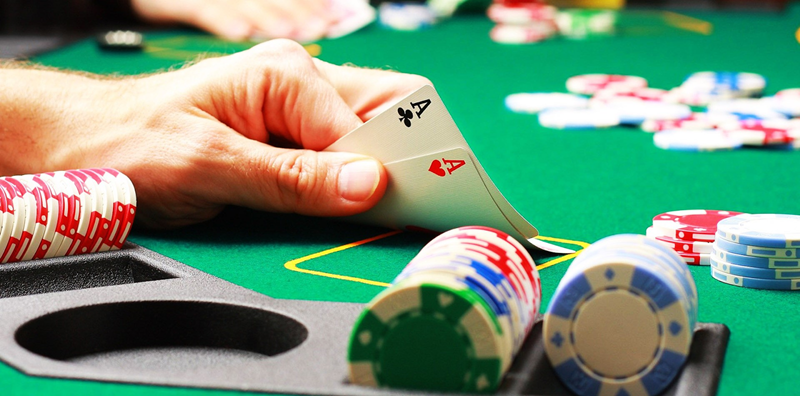 Tất tần tật cách chơi Poker cho người mới bắt đầu